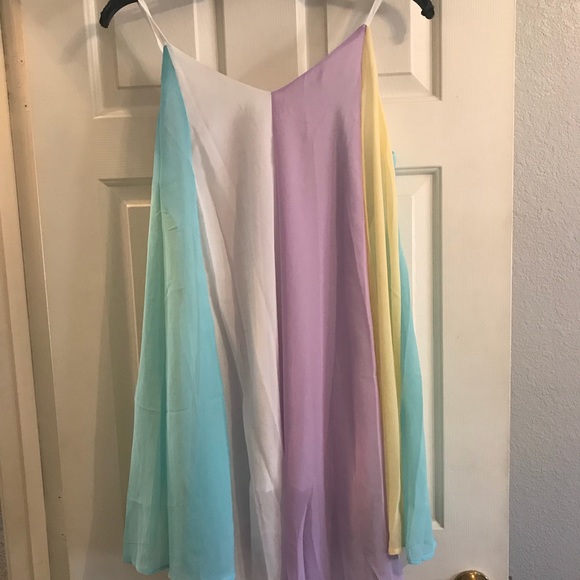 RAINBOW CHIFFON SWIM COVERUP!!👙👗👙👗👙ℋᎾЅᏆ ℙℐℂᏦ - Picture 6 of 6